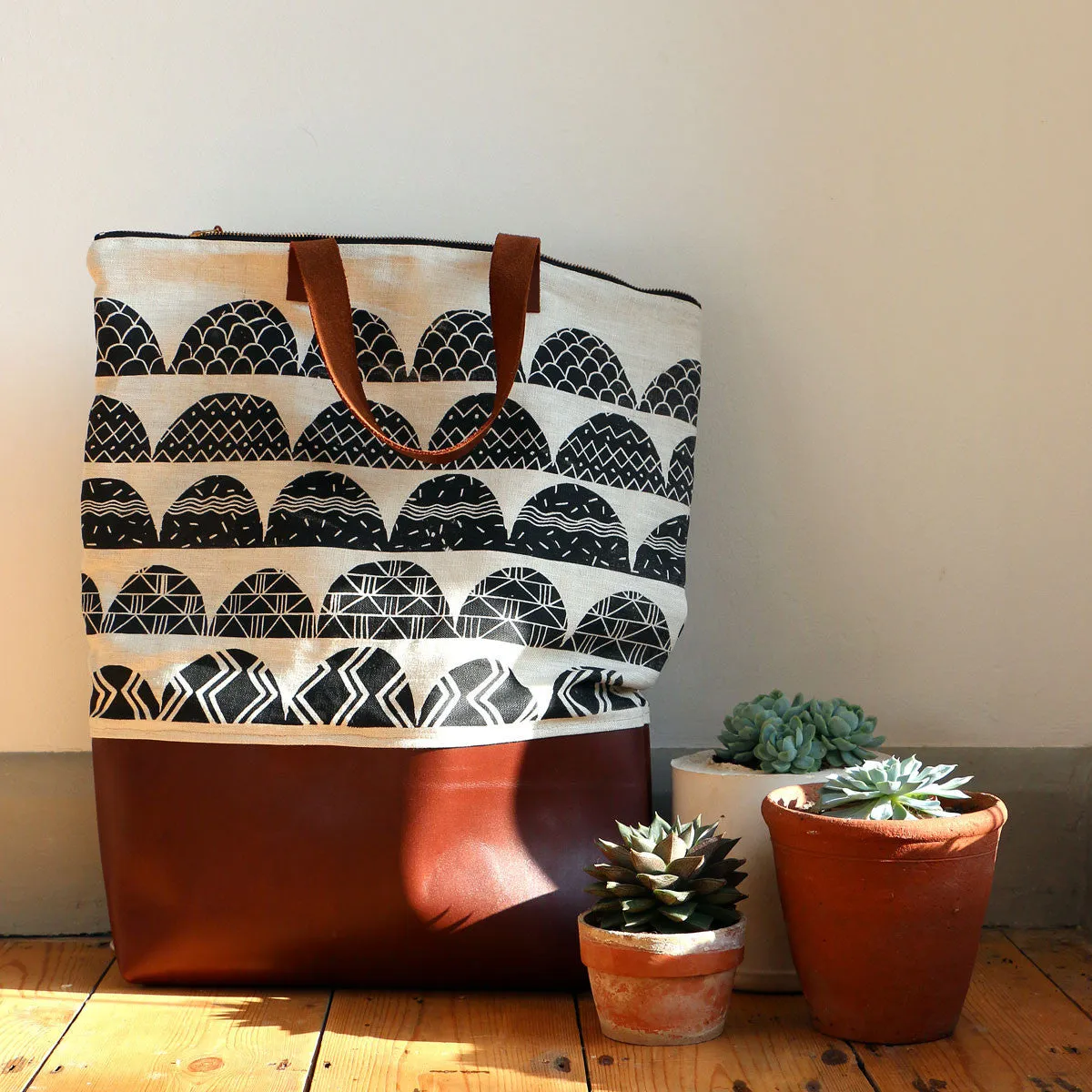 Amelie Mancini Carry On Tote Bag - Shingles