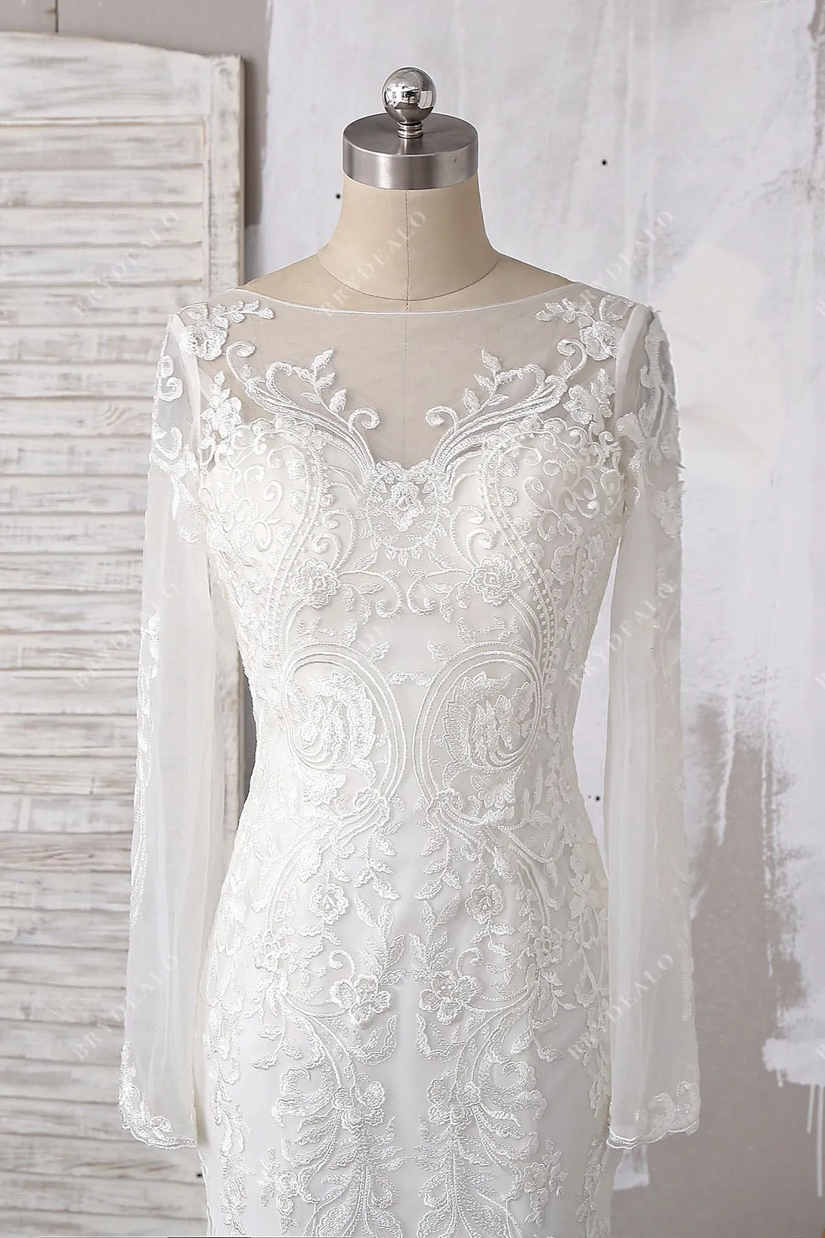 Designer Lace Long Sleeves Bustle Mermaid Wedding Dress