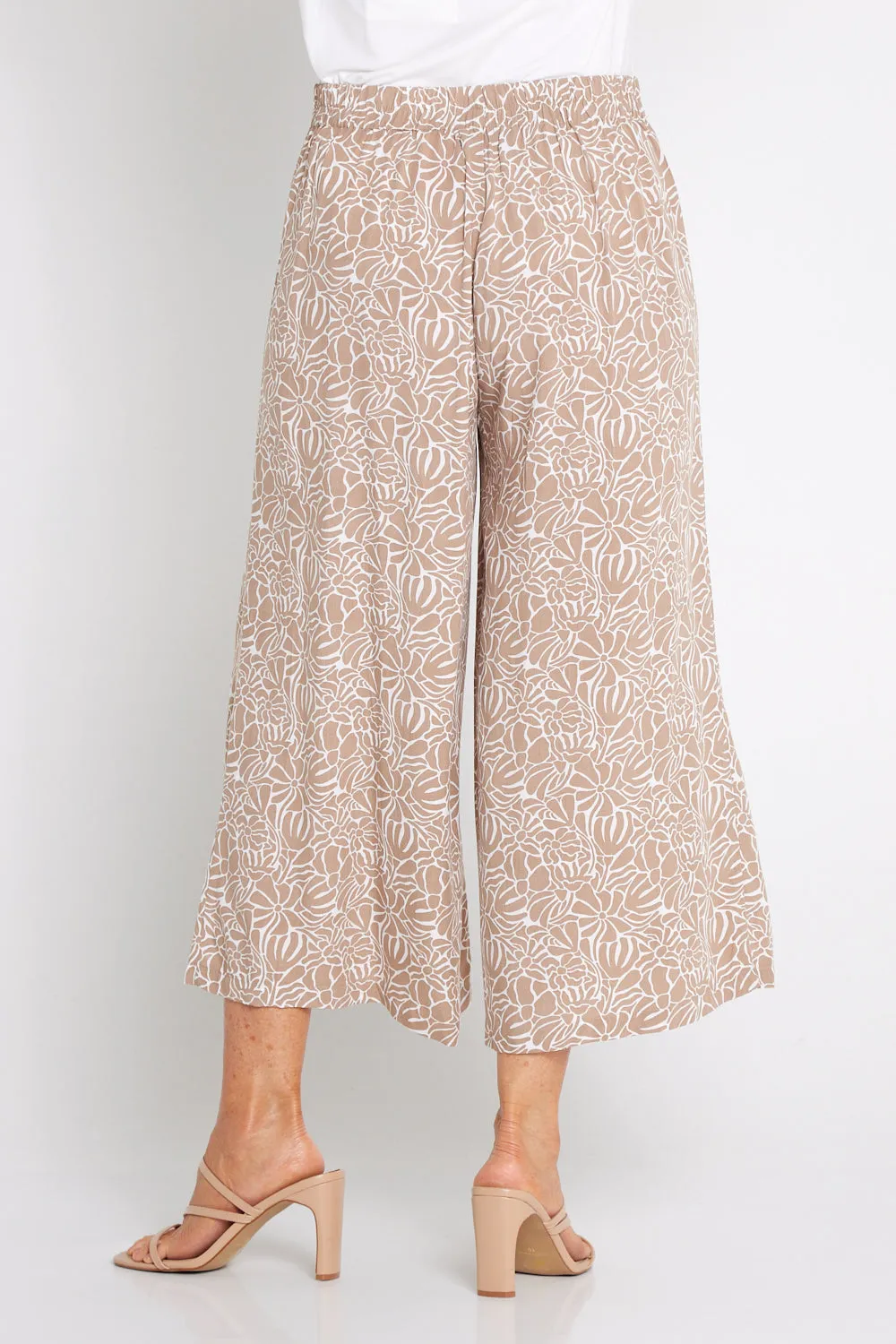 Leaves of Love Print Pants - Savanna Bloom