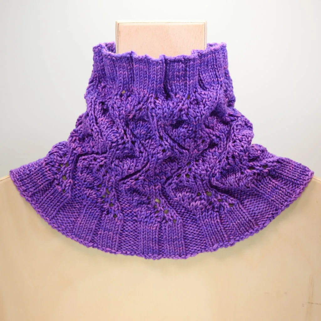 Meander Cowl