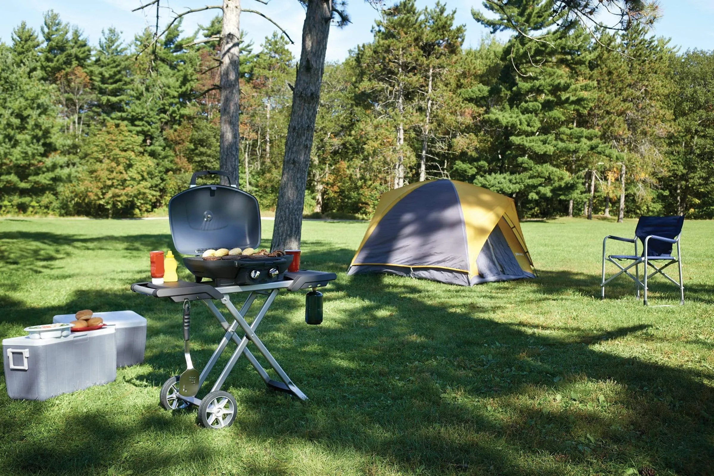 Napoleon TravelQ 285X (Red) Portable Propane BBQ with Scissor Cart & Griddle TQ285X-RD-1-A