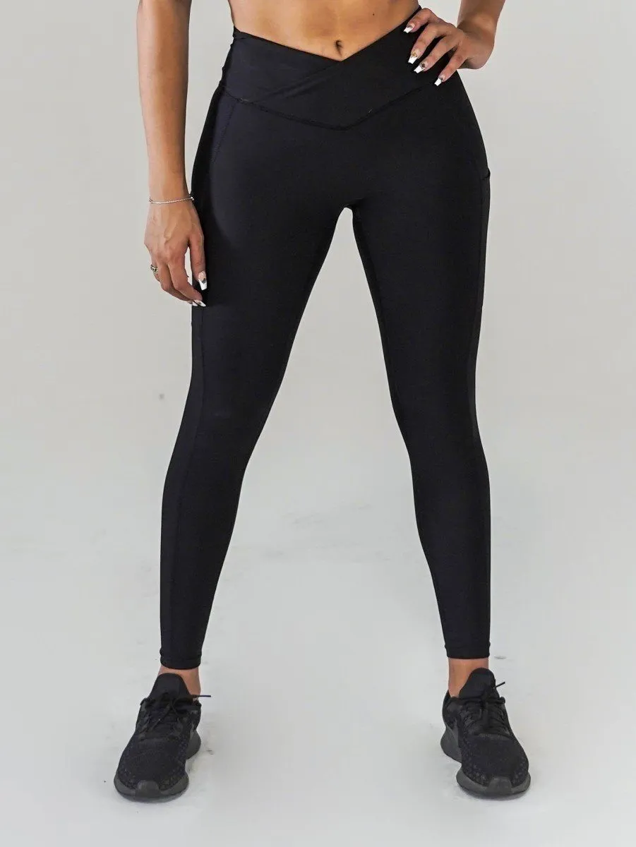 Pristine Pocket Leggings | CLASSIC BLACK