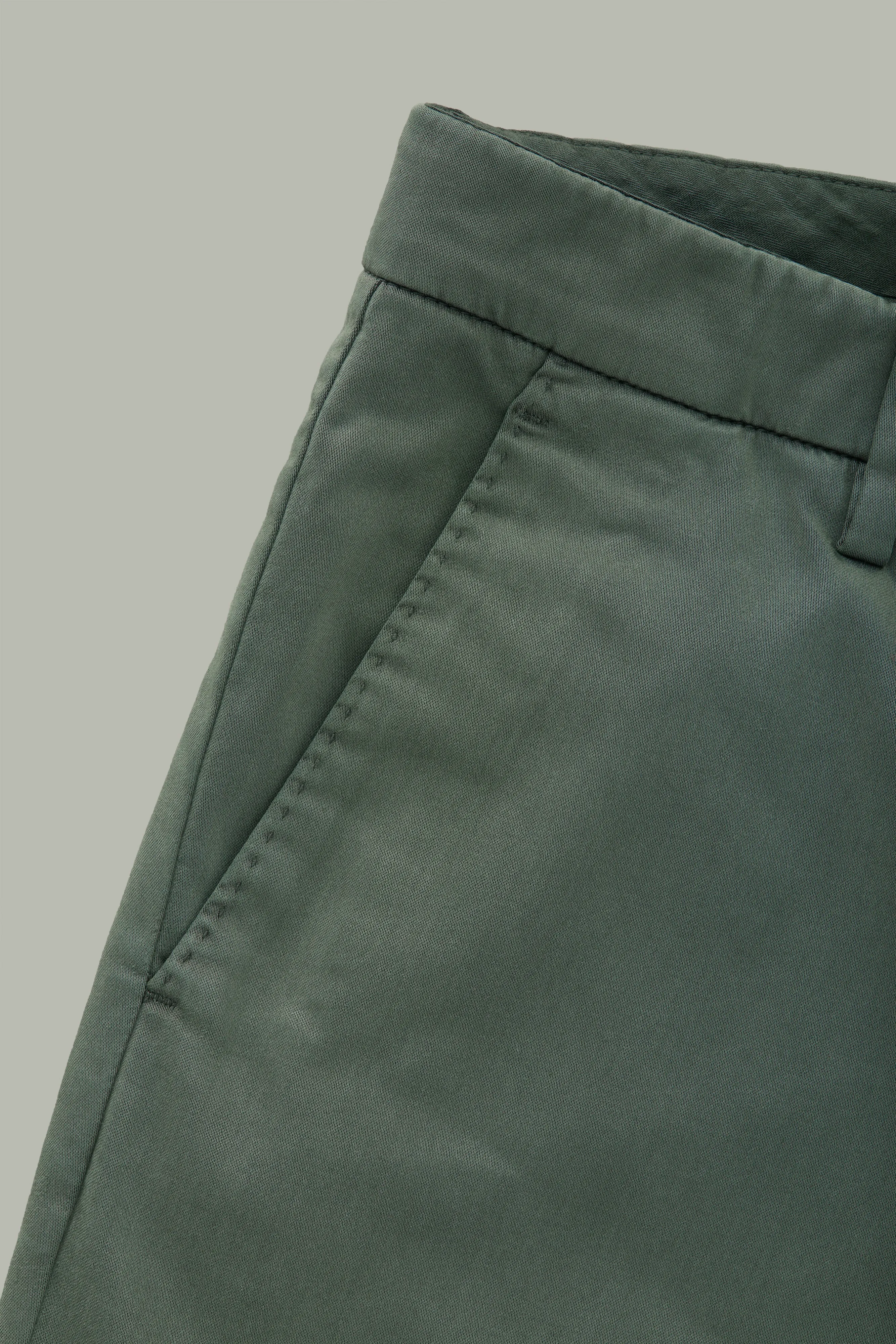 Salvatore Chino Olive Green