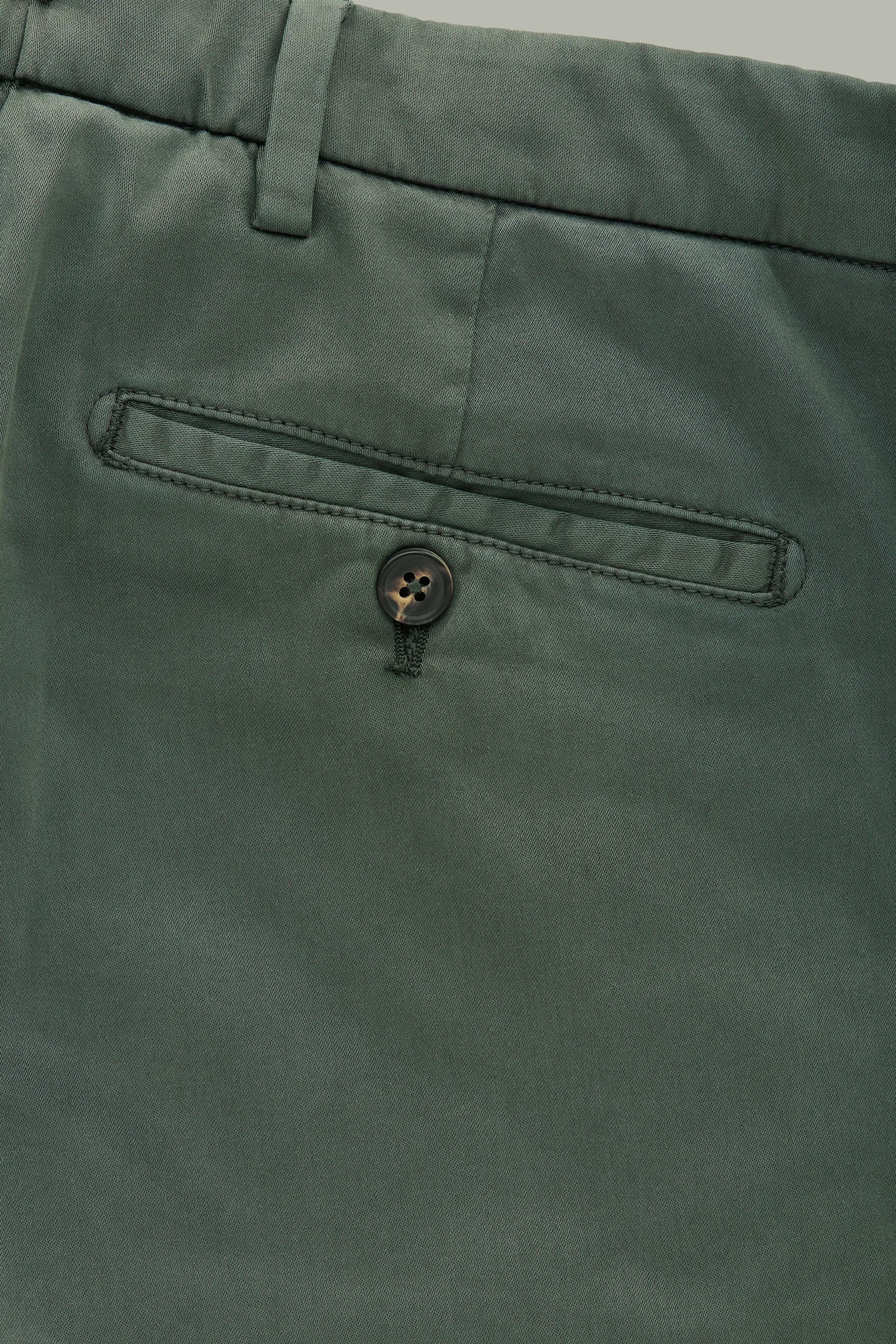 Salvatore Chino Olive Green