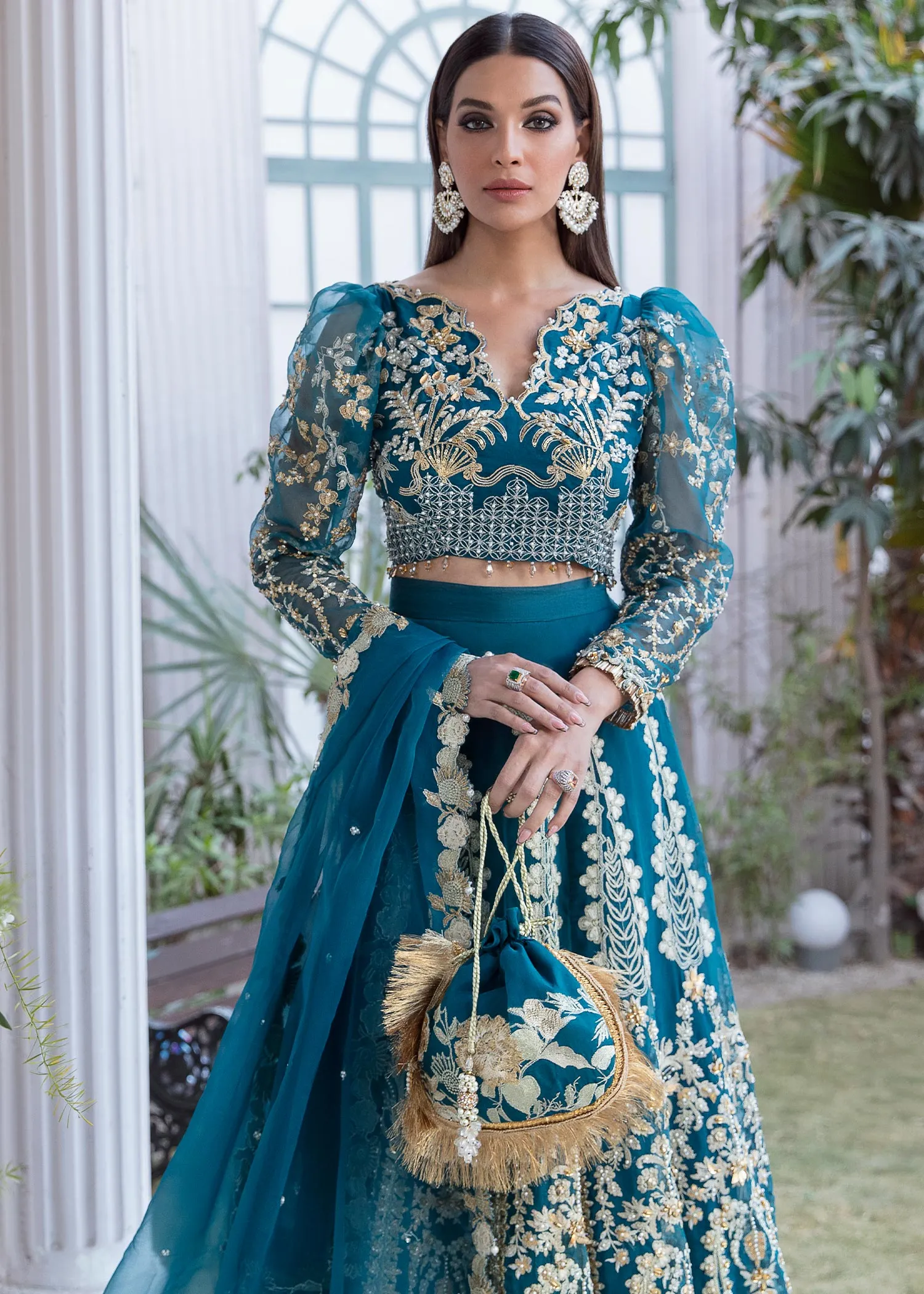 Tabassum Mughal x Meera's Wedding Formals – AQUA BEAUTY