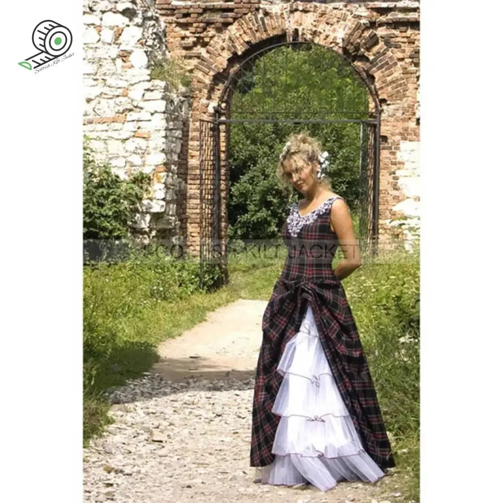 Tartan's wedding Dress In Abigail tartan