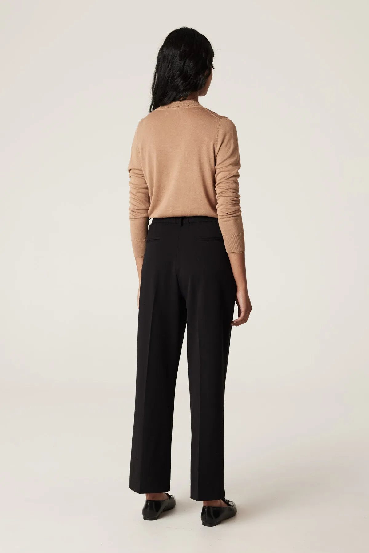 Tencel V Neck Jumper - Latte