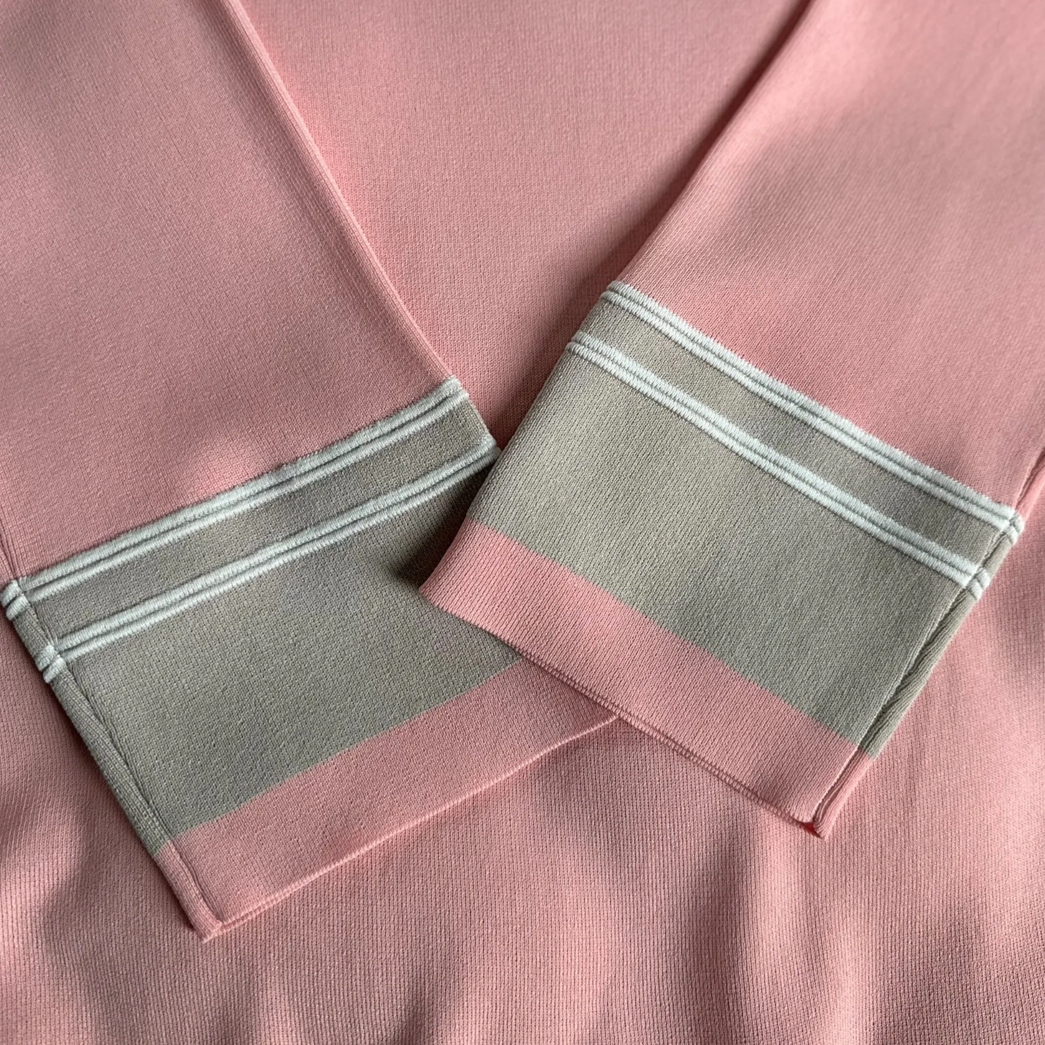 UCHUU Round Neck Pink Jumper with Sleeve Stripe