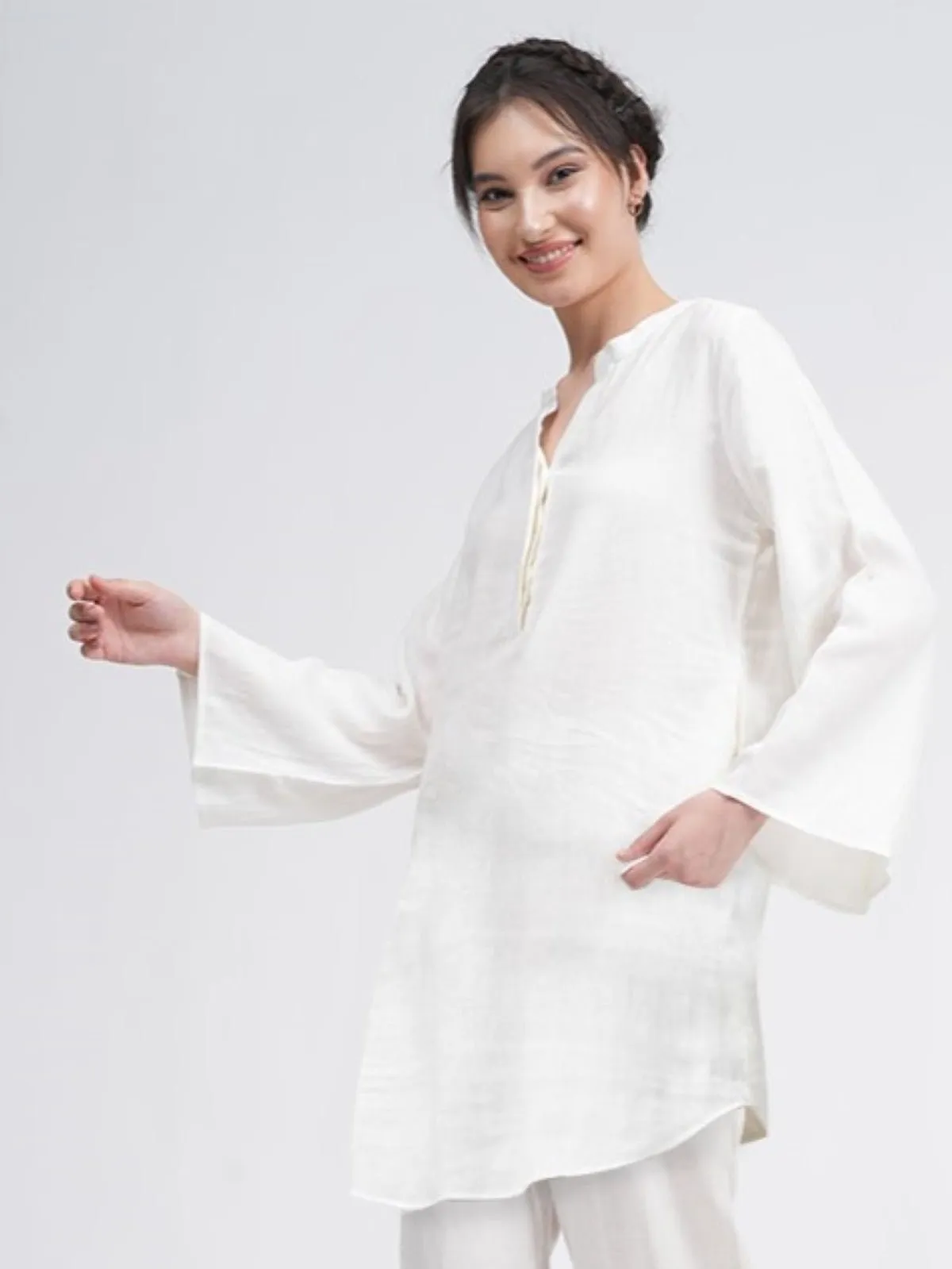 Women Linen Solid Bell Sleeve Tunic Top