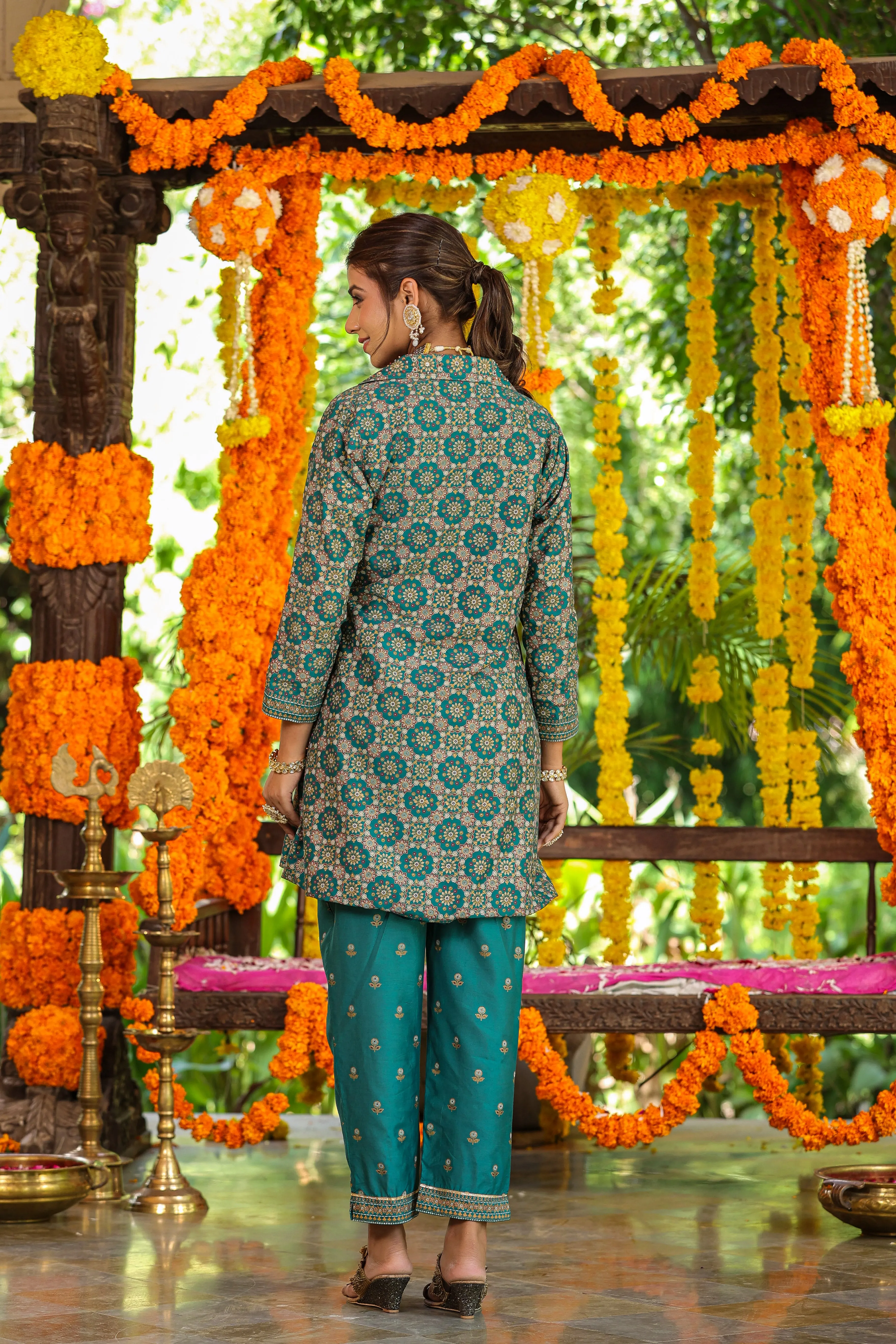 Women Teal Chanderi Printed Clothing Set